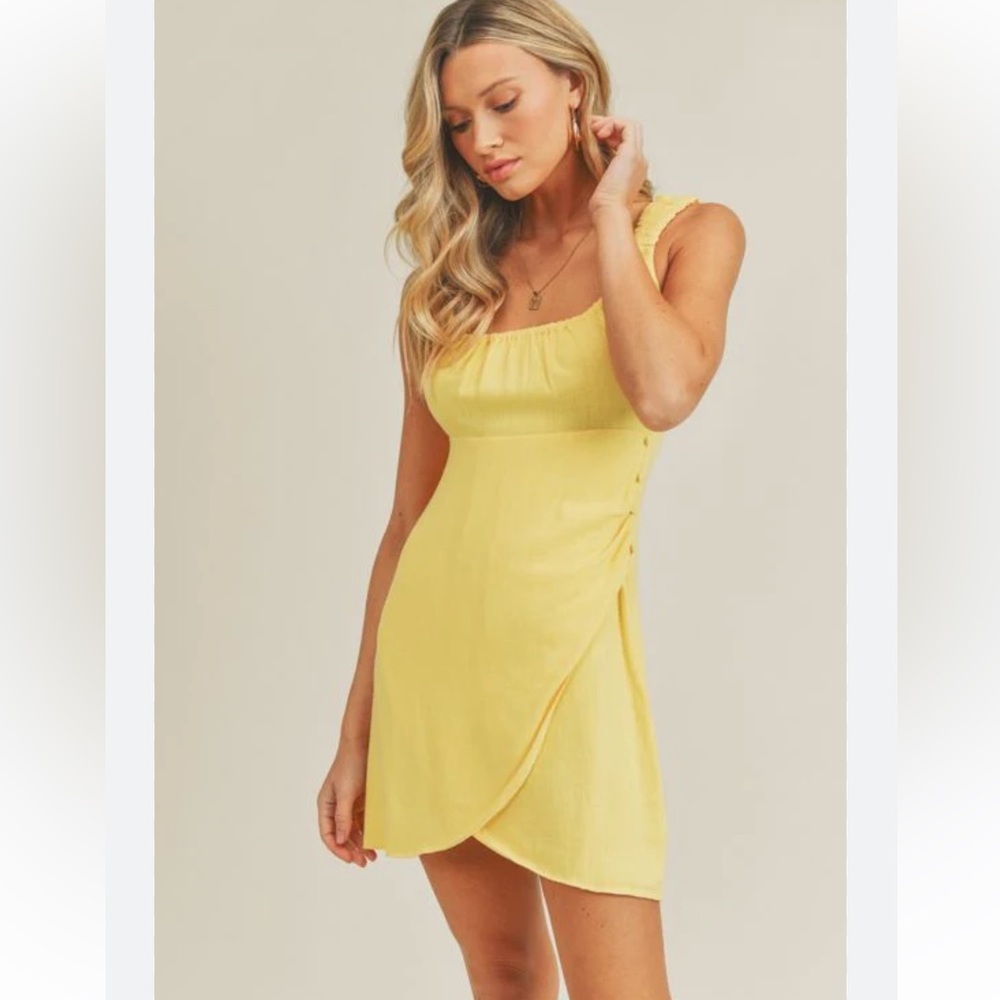 Lush Sunshine Yellow Sleeveless‎ Tulip Skirt Mini Dress. Size S